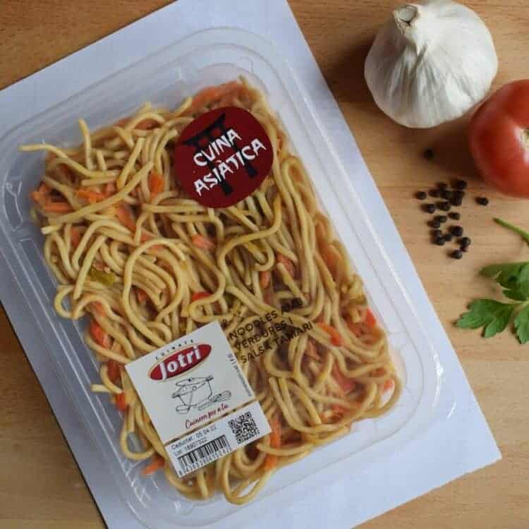Noodles amb pollastre i salsa Teriyaki, 400g